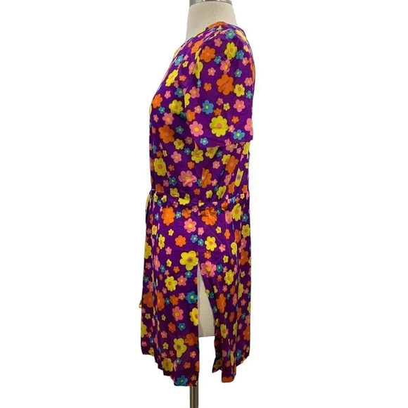 Juniorite Women's Floral Colorful Short Sleeve Side Slit Mini Dress Size S - Picture 2 of 9